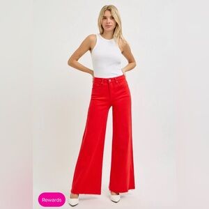 NWT Risen Tummy Control Frayed Hem Wide-Leg Denim